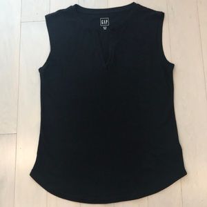 GAP Sleeveless Top